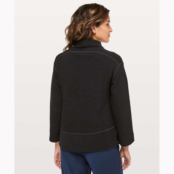Lululemon On Repeat Mock Neck, Size 4, Black - Picture 4 of 12